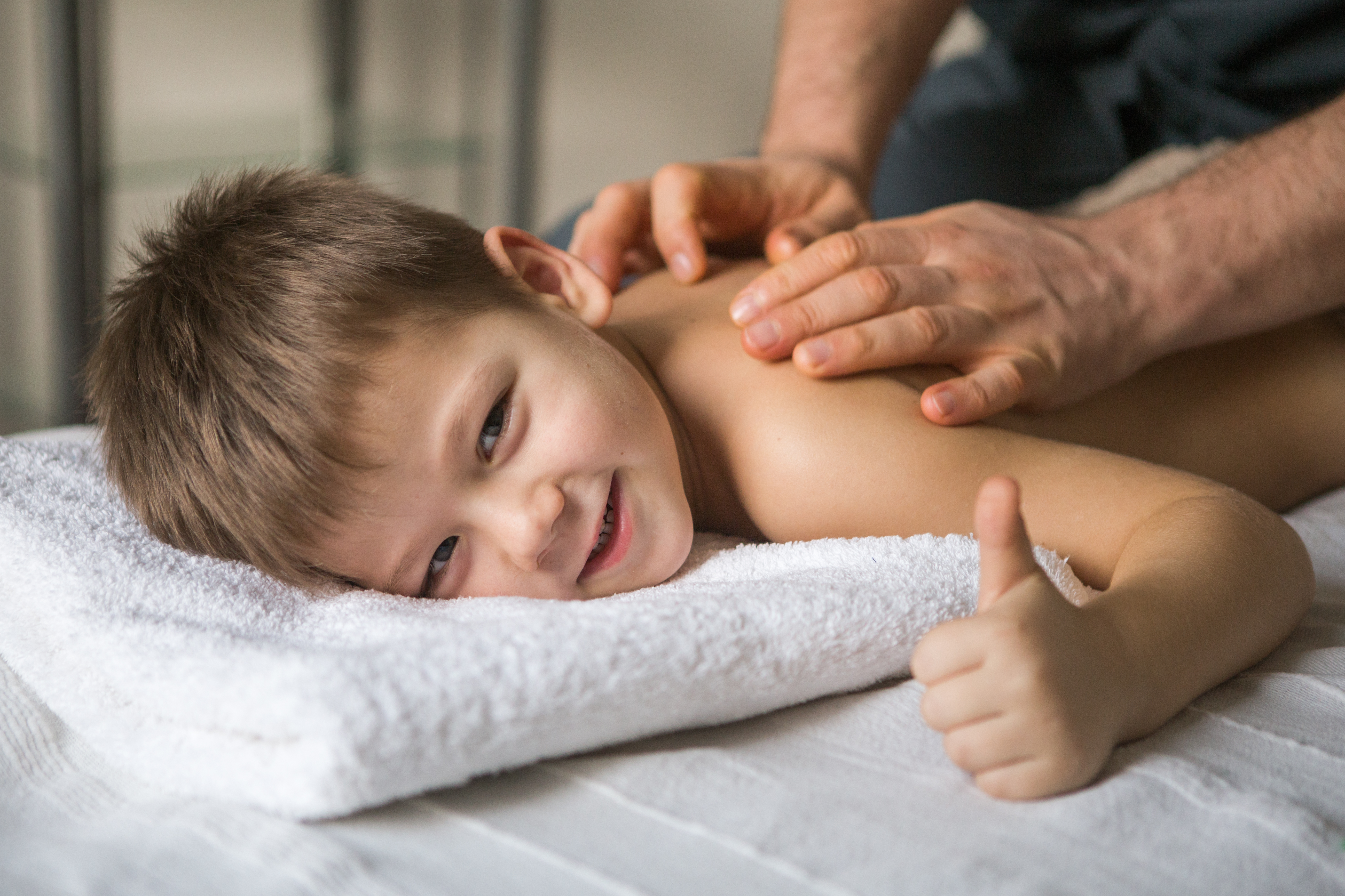 Kids massage home service